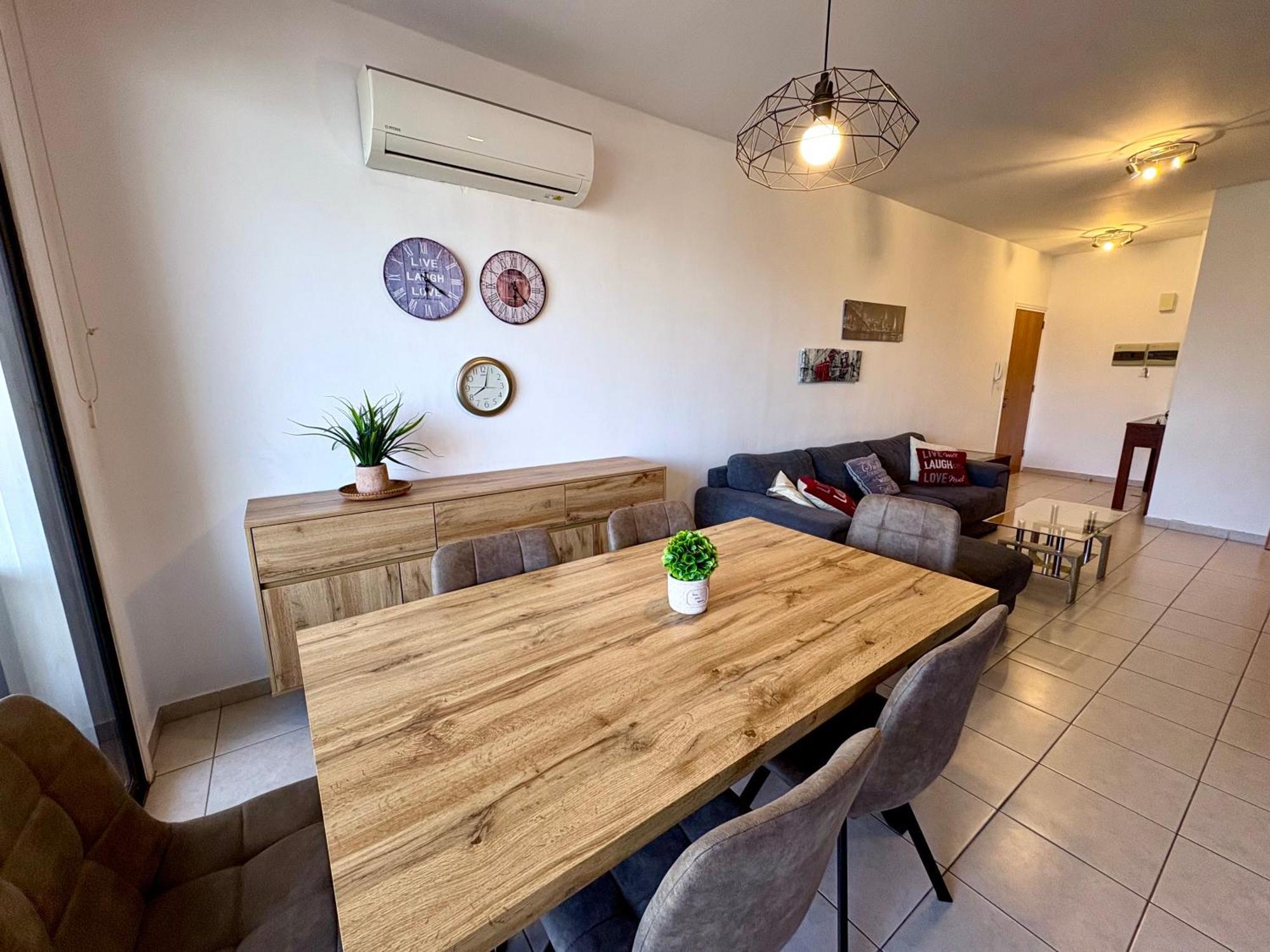 Mackenzie Apartment 301 Larnaca Esterno foto