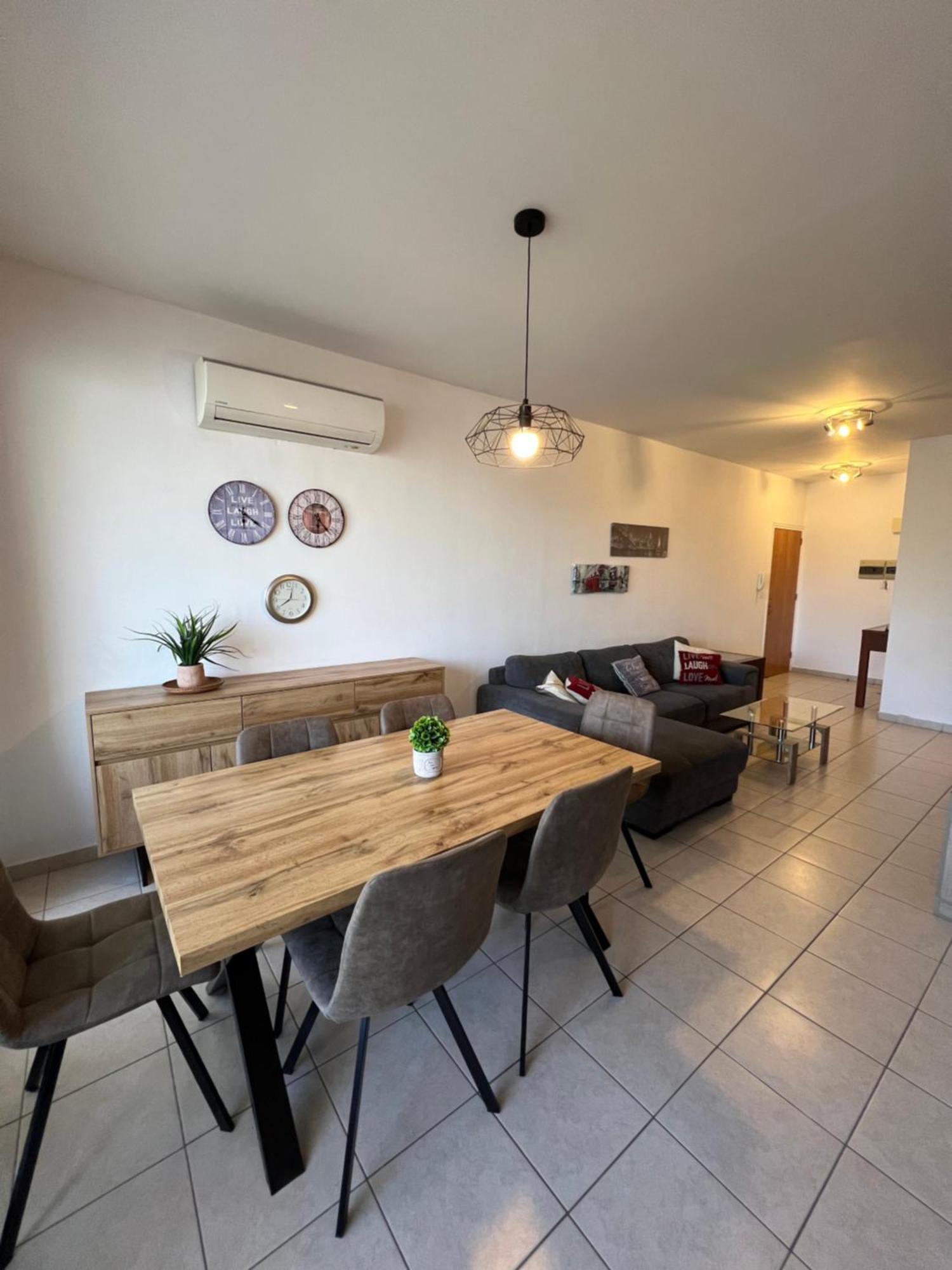 Mackenzie Apartment 301 Larnaca Esterno foto